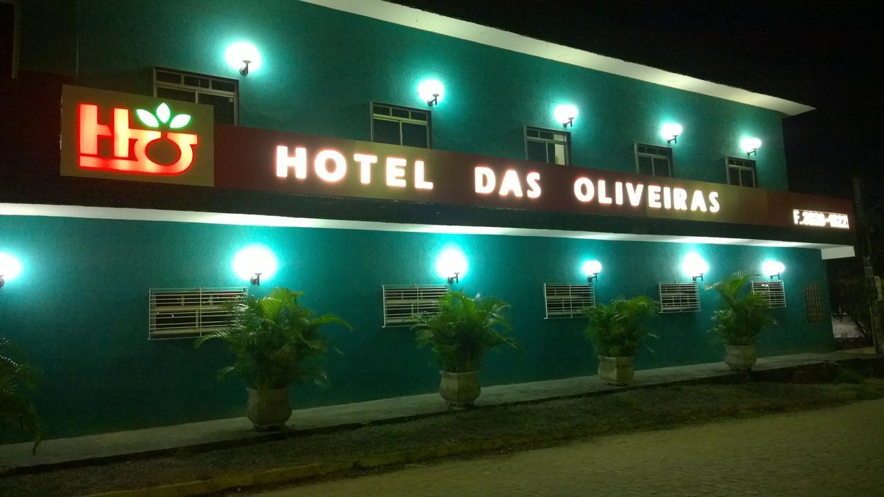 Hotel Das Oliveiras Limoeiro ภายนอก รูปภาพ