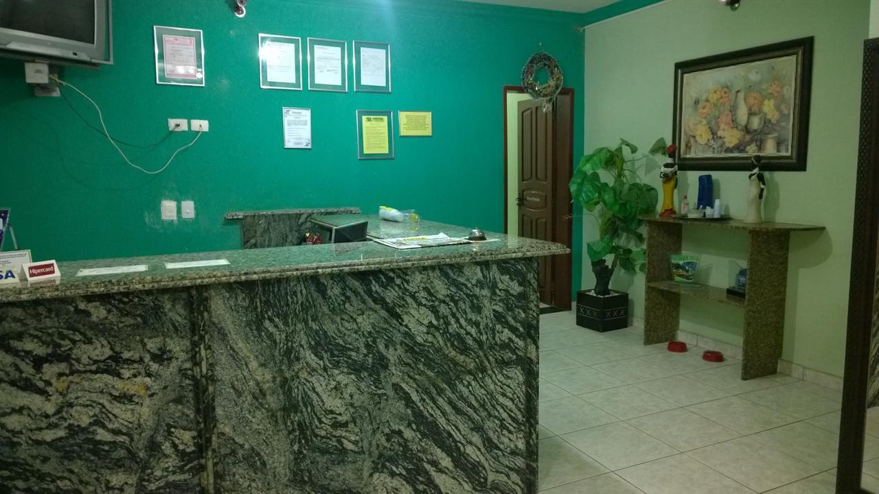 Hotel Das Oliveiras Limoeiro ภายนอก รูปภาพ
